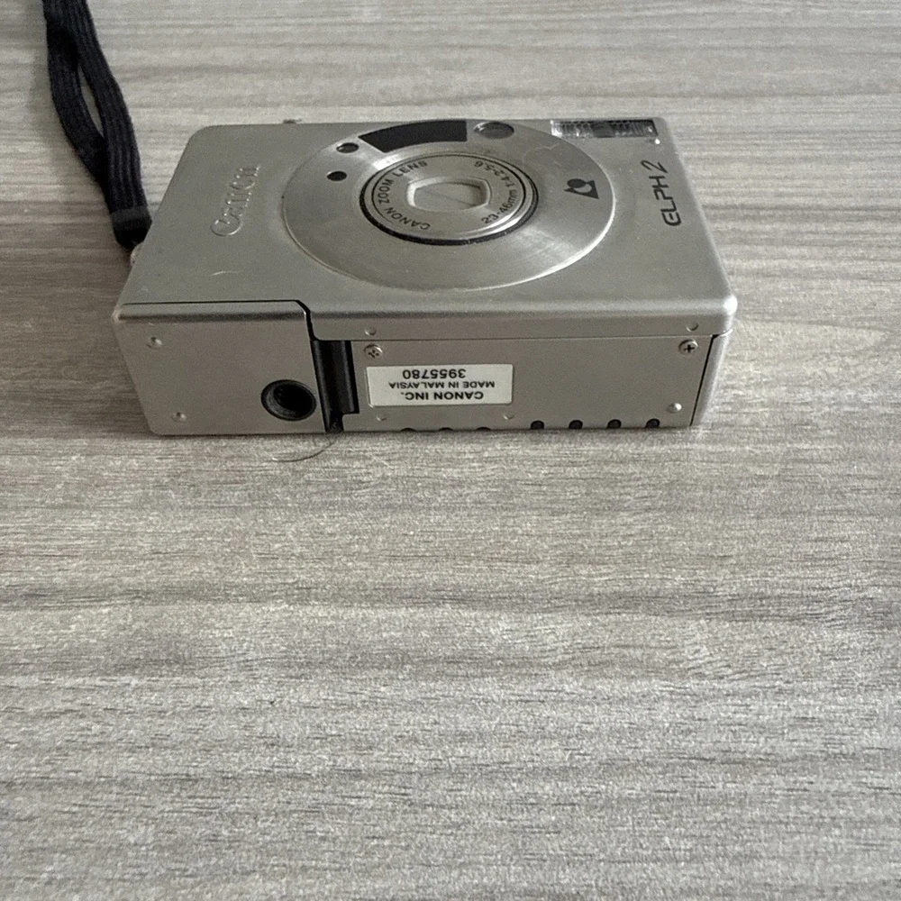 Canon ELPH 2 Point & Shoot Film Camera, Canon Zoom Lens, Silver, Tested